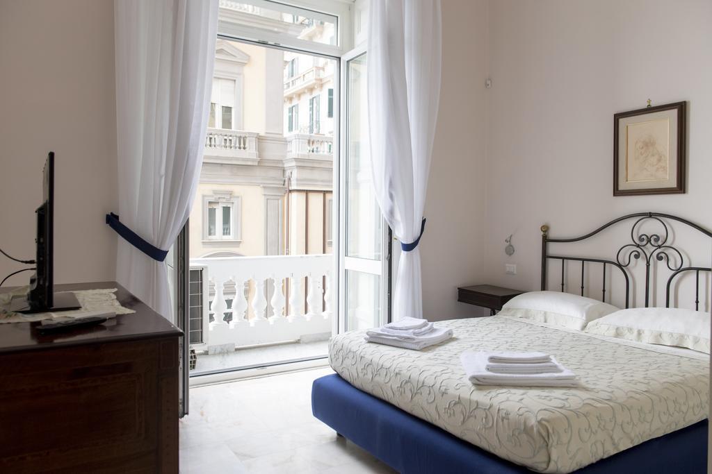Casa San Carlo Apartment Napoli Bagian luar foto