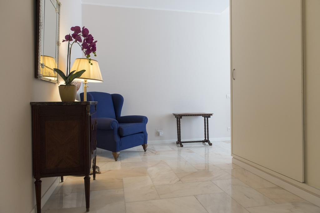 Casa San Carlo Apartment Napoli Bagian luar foto